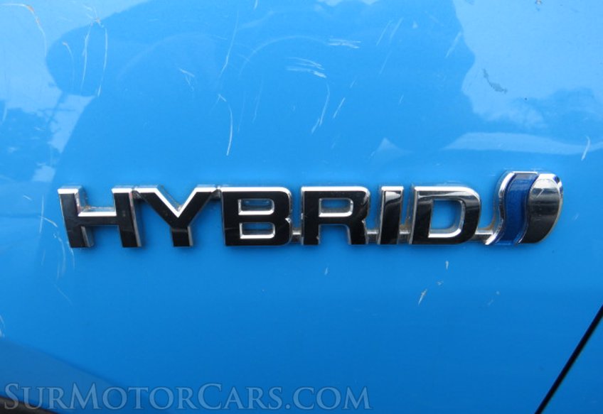 2020 Toyota RAV4 - Image 16