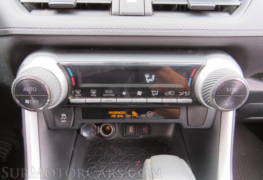 2020 Toyota RAV4 - Image 37