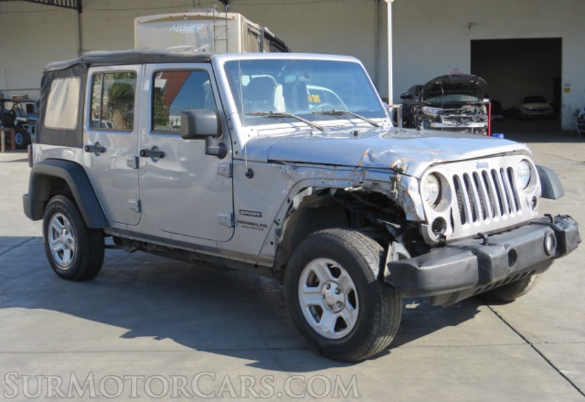 2015 Jeep Wrangler Unlimited - Image 4