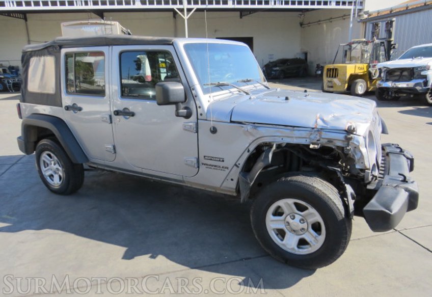 2015 Jeep Wrangler Unlimited - Image 2