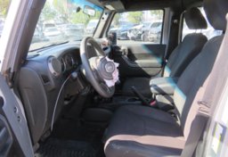 2015 Jeep Wrangler Unlimited - Image 19