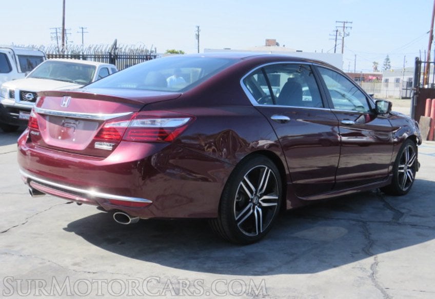 2017 Honda Accord Sedan - Image 7
