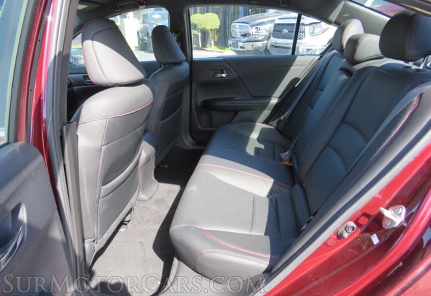 2017 Honda Accord Sedan - Image 20