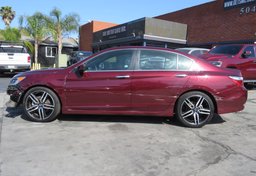 2017 Honda Accord Sedan - Image 10