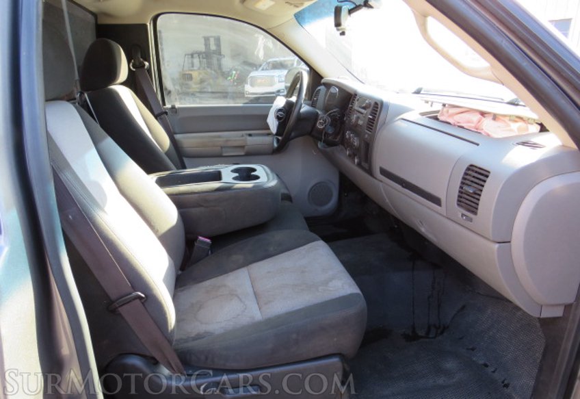 2009 Chevrolet Silverado 1500 - Image 24