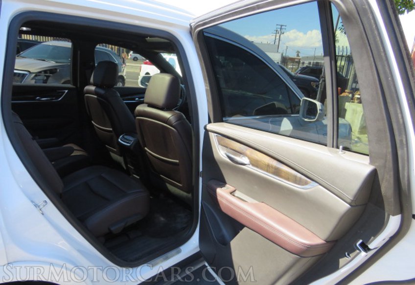 2020 Cadillac XT6 - Image 24