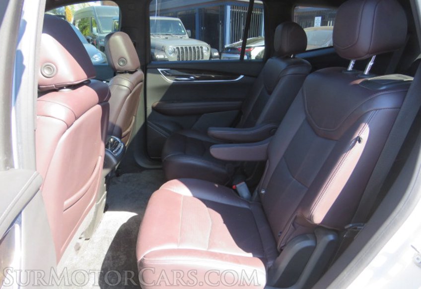 2020 Cadillac XT6 - Image 30