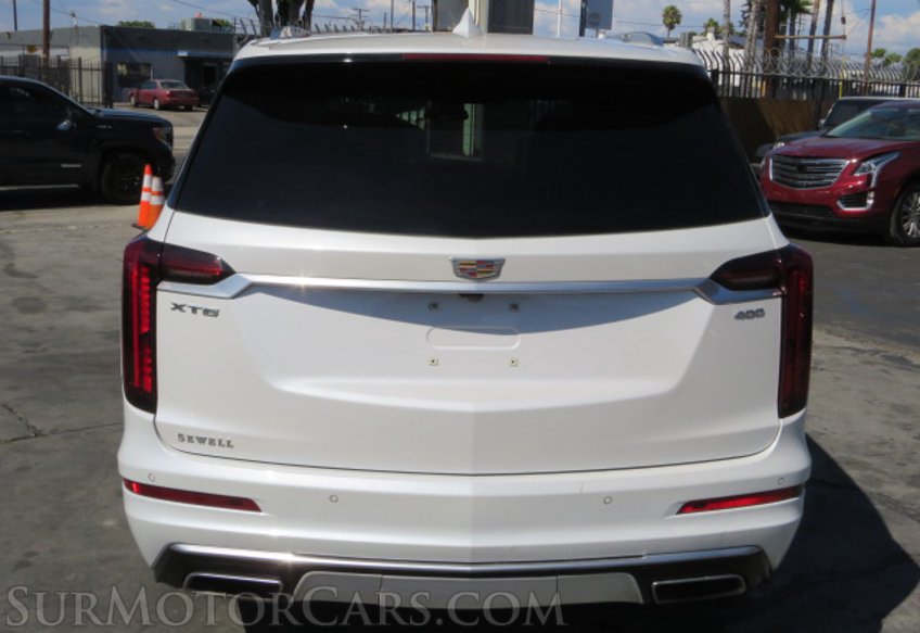2020 Cadillac XT6 - Image 12