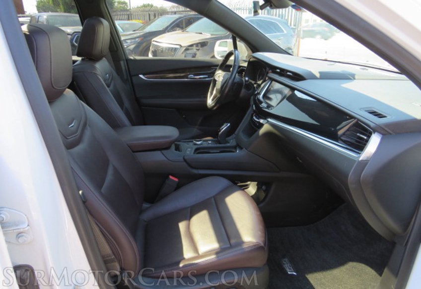 2020 Cadillac XT6 - Image 28