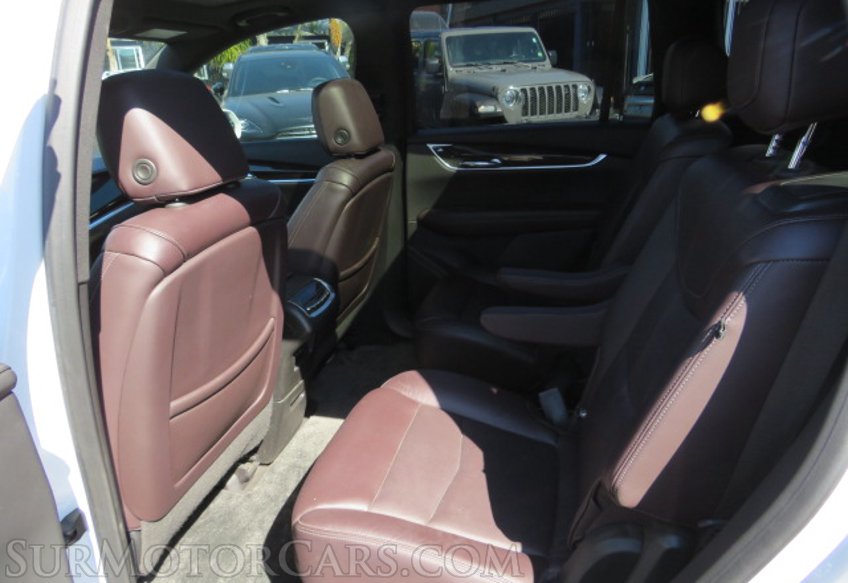 2020 Cadillac XT6 - Image 33