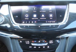 2020 Cadillac XT6 - Image 40