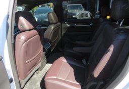 2020 Cadillac XT6 - Image 33