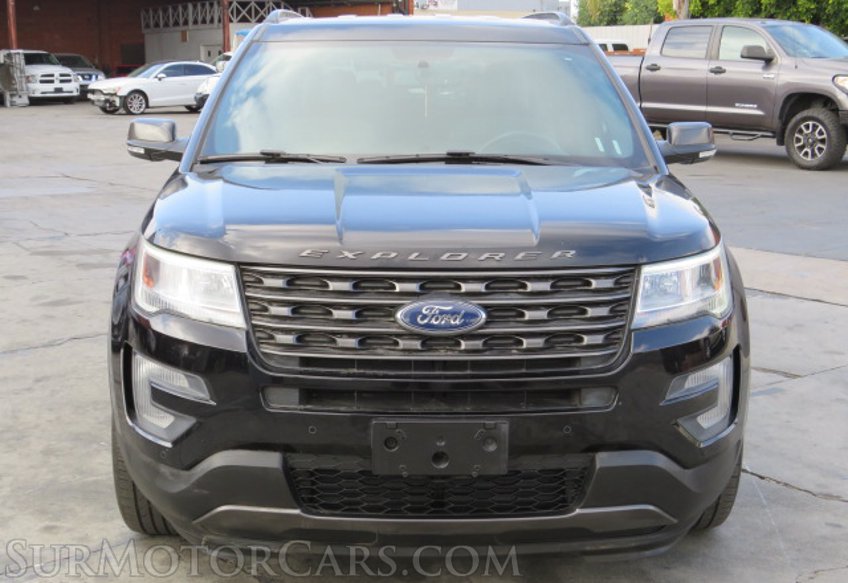 2017 Ford Explorer - Image 9