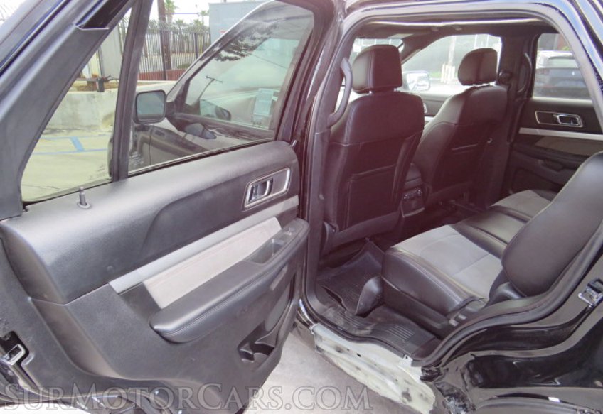 2017 Ford Explorer - Image 22
