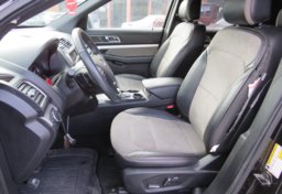 2017 Ford Explorer - Image 24