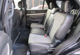 2017 Ford Explorer - Image 28
