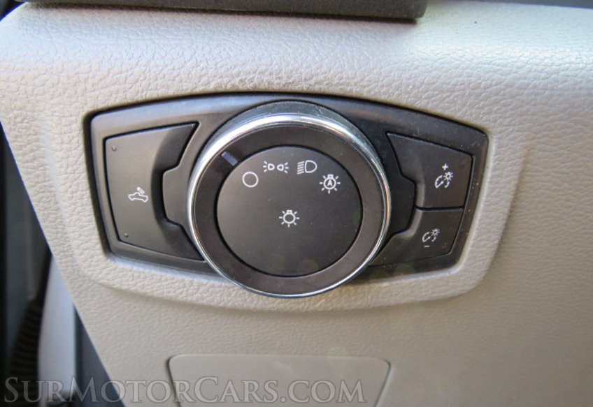 2018 Ford Super Duty F-250 SRW - Image 32