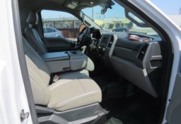 2018 Ford Super Duty F-250 SRW - Image 27