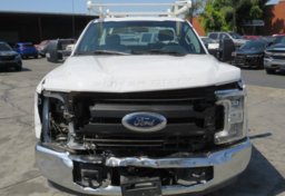 2018 Ford Super Duty F-250 SRW - Image 9