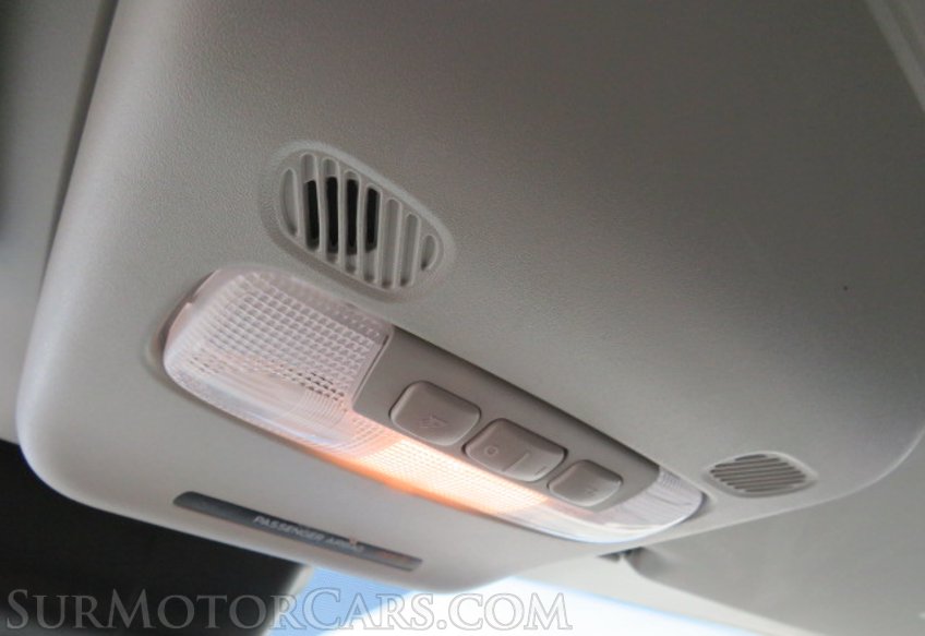 2020 Ford Transit Cargo Van - Image 31