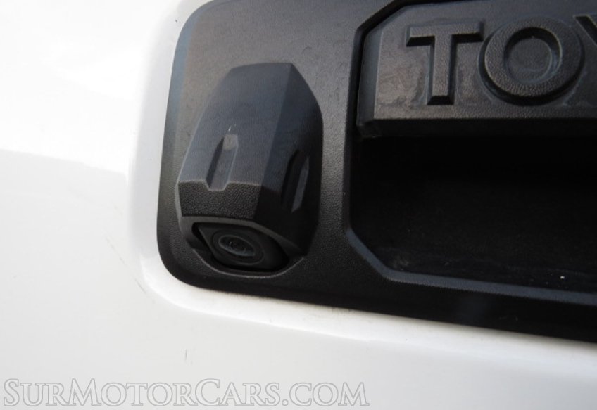 2021 Toyota Tacoma 4WD - Image 19