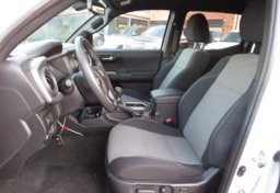 2021 Toyota Tacoma 4WD - Image 27