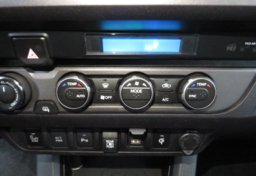 2021 Toyota Tacoma 4WD - Image 39