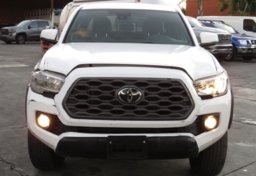 2021 Toyota Tacoma 4WD - Image 12