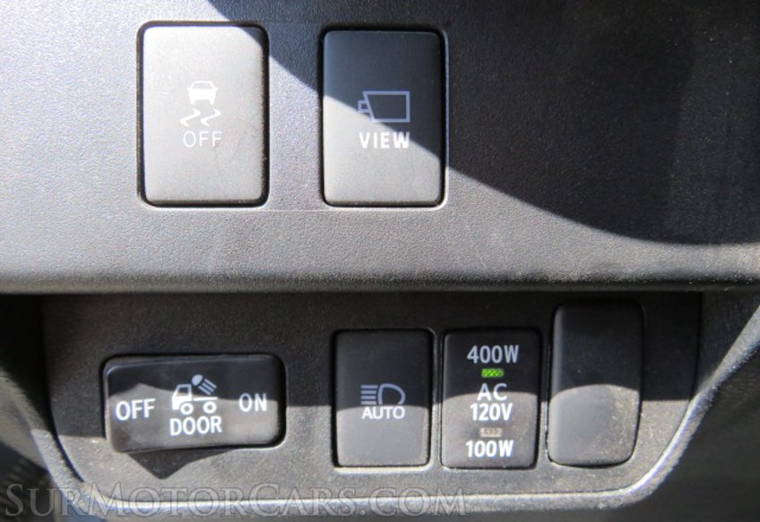 2020 Toyota Tacoma 4WD - Image 31