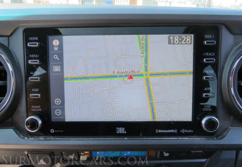 2020 Toyota Tacoma 4WD - Image 9