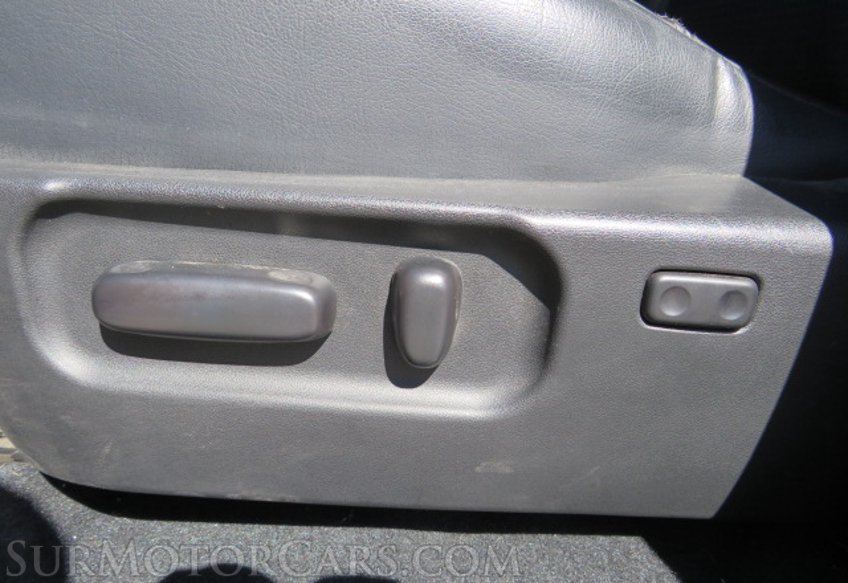 2020 Toyota Tacoma 4WD - Image 27