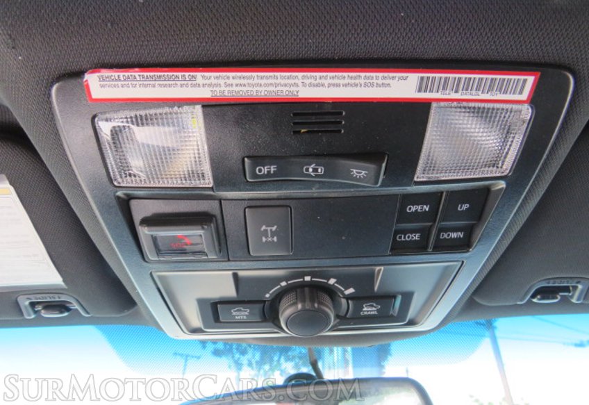 2020 Toyota Tacoma 4WD - Image 12