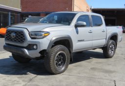 2020 Toyota Tacoma 4WD - Image 54