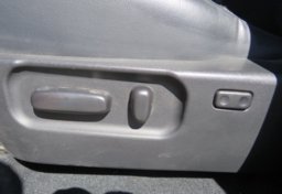 2020 Toyota Tacoma 4WD - Image 27