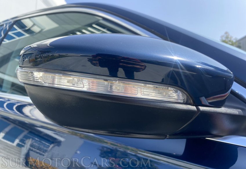 2021 Volkswagen Passat - Image 14