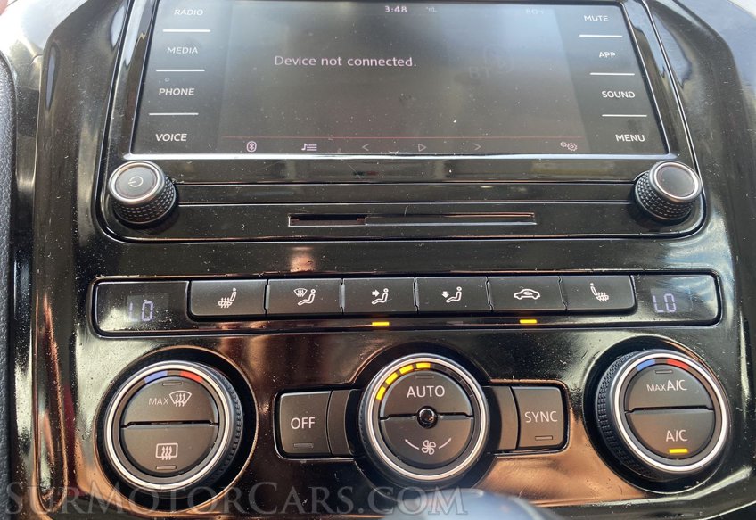 2021 Volkswagen Passat - Image 42