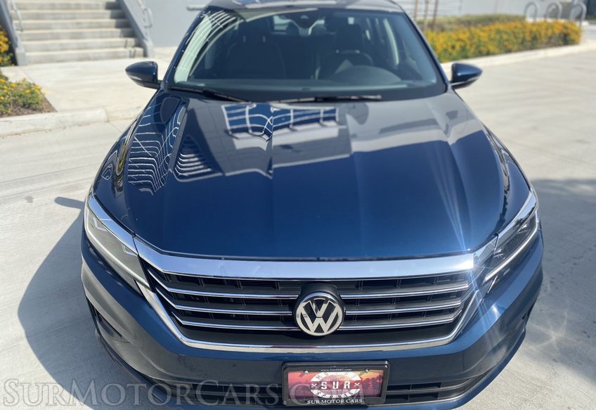 2021 Volkswagen Passat - Image 3