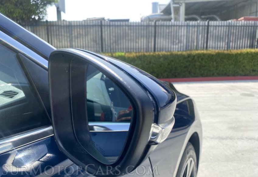 2021 Volkswagen Passat - Image 15