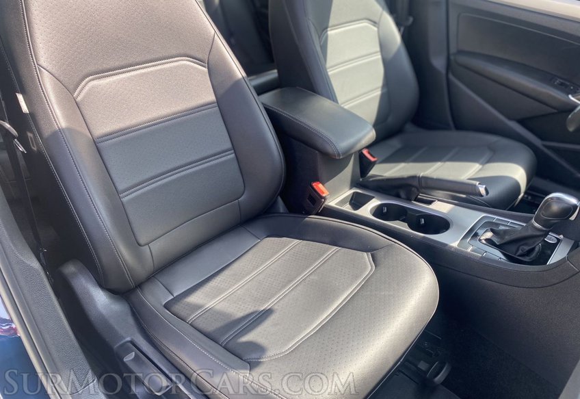 2021 Volkswagen Passat - Image 23