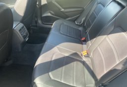 2021 Volkswagen Passat - Image 28