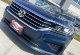 2021 Volkswagen Passat - Image 12