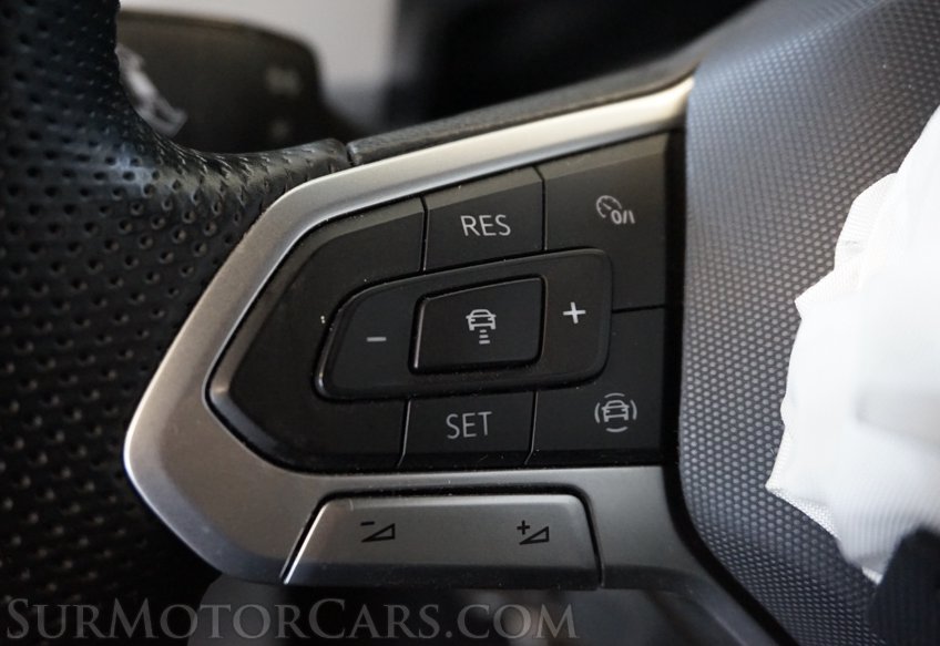 2021 Volkswagen Atlas Cross Sport - Image 41