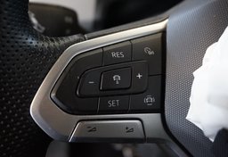 2021 Volkswagen Atlas Cross Sport - Image 41