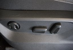 2021 Volkswagen Atlas Cross Sport - Image 54