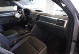 2021 Volkswagen Atlas Cross Sport - Image 32