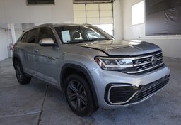2021 Volkswagen Atlas Cross Sport - Image 3