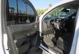 2022 GMC Canyon - Image 25