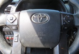 2015 Toyota 4Runner - Image 40