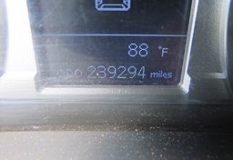 2015 Toyota 4Runner - Image 36