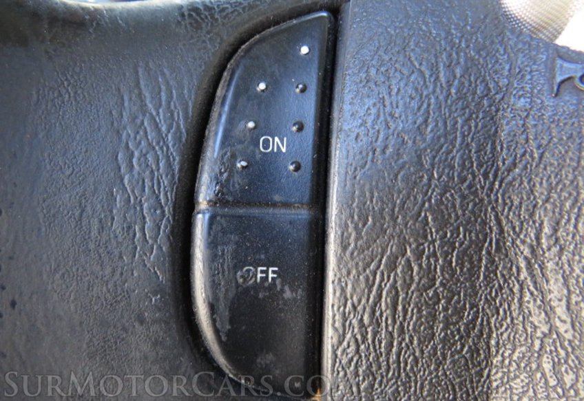 2013 Ford Econoline Cargo Van - Image 32